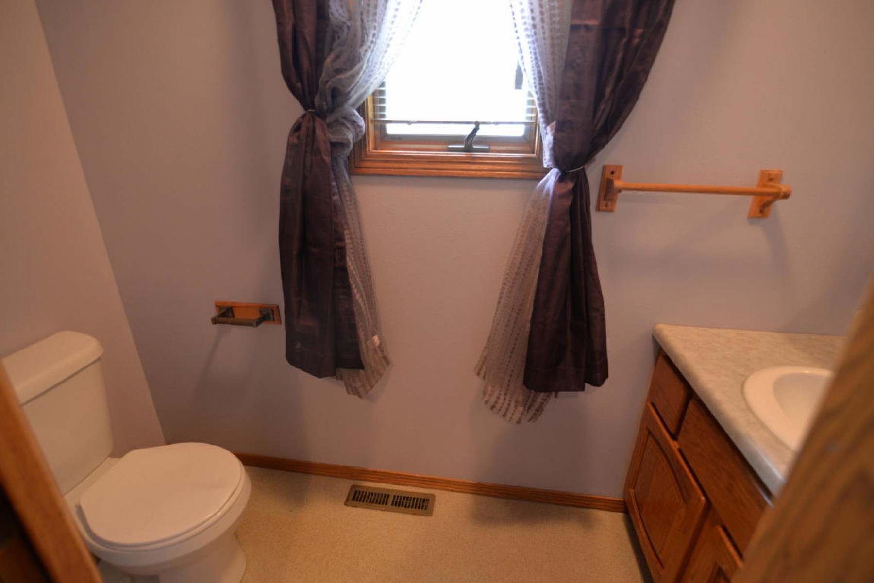 210 3rd Avenue, Flandreau, SD 57028