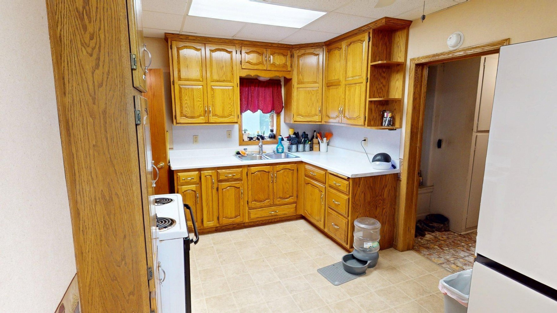 212 Broad Avenue, Flandreau, SD 57028