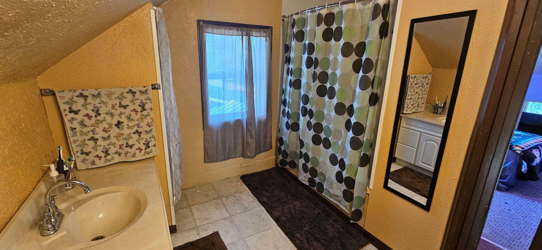 212 Broad Avenue, Flandreau, SD 57028