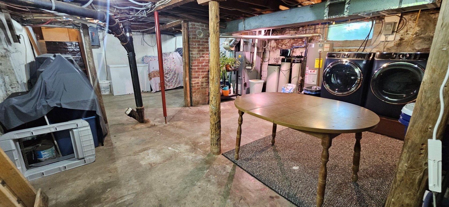 212 Broad Avenue, Flandreau, SD 57028