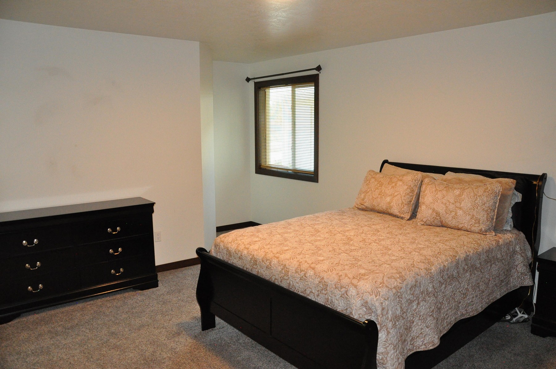 1629 9th Avenue S, Brookings, SD 57006