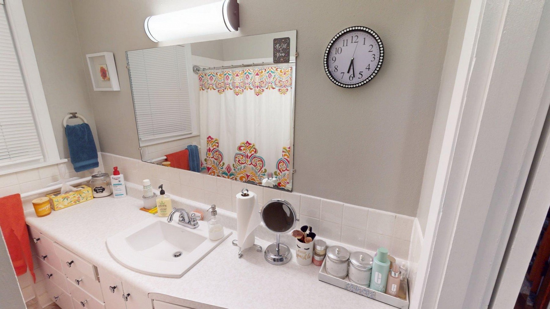 1215 3rd Street, Brookings, SD 57006