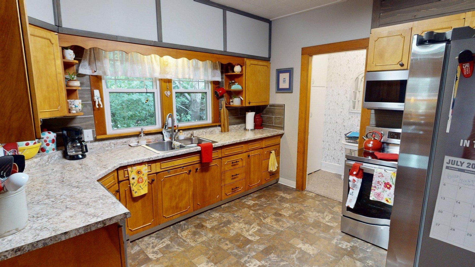 1215 3rd Street, Brookings, SD 57006