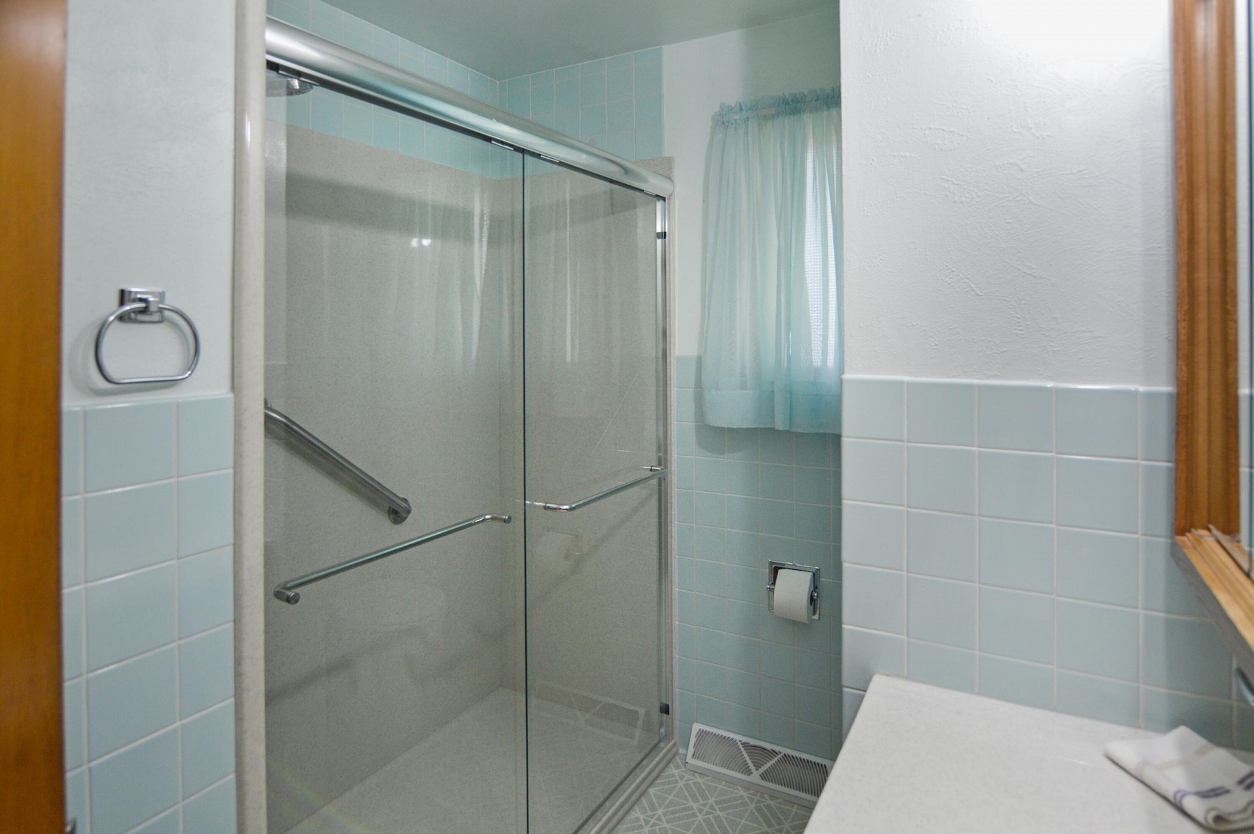 1811 Morningside Drive, Brookings, SD 57006