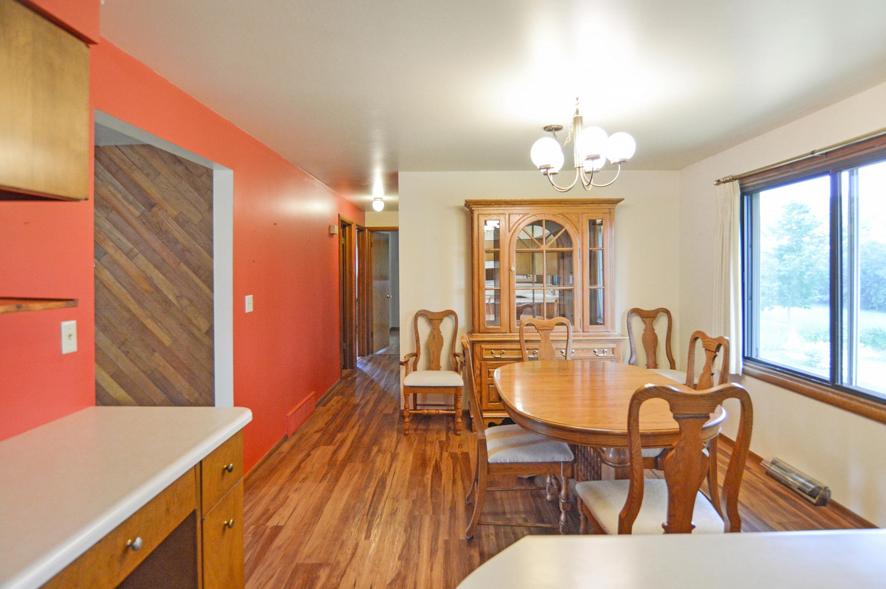 1811 Morningside Drive, Brookings, SD 57006