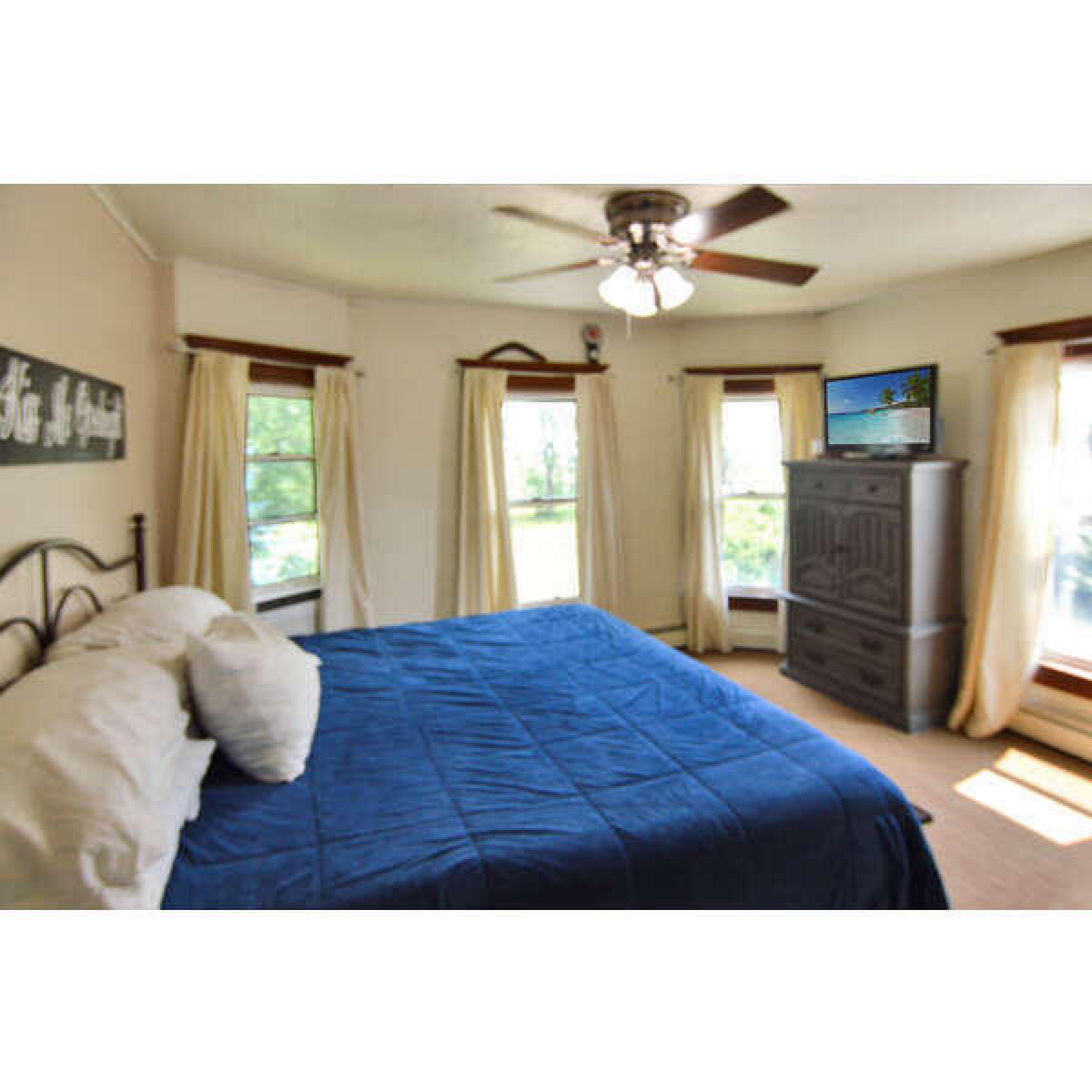 906 32nd Street S, Brookings, SD 57006