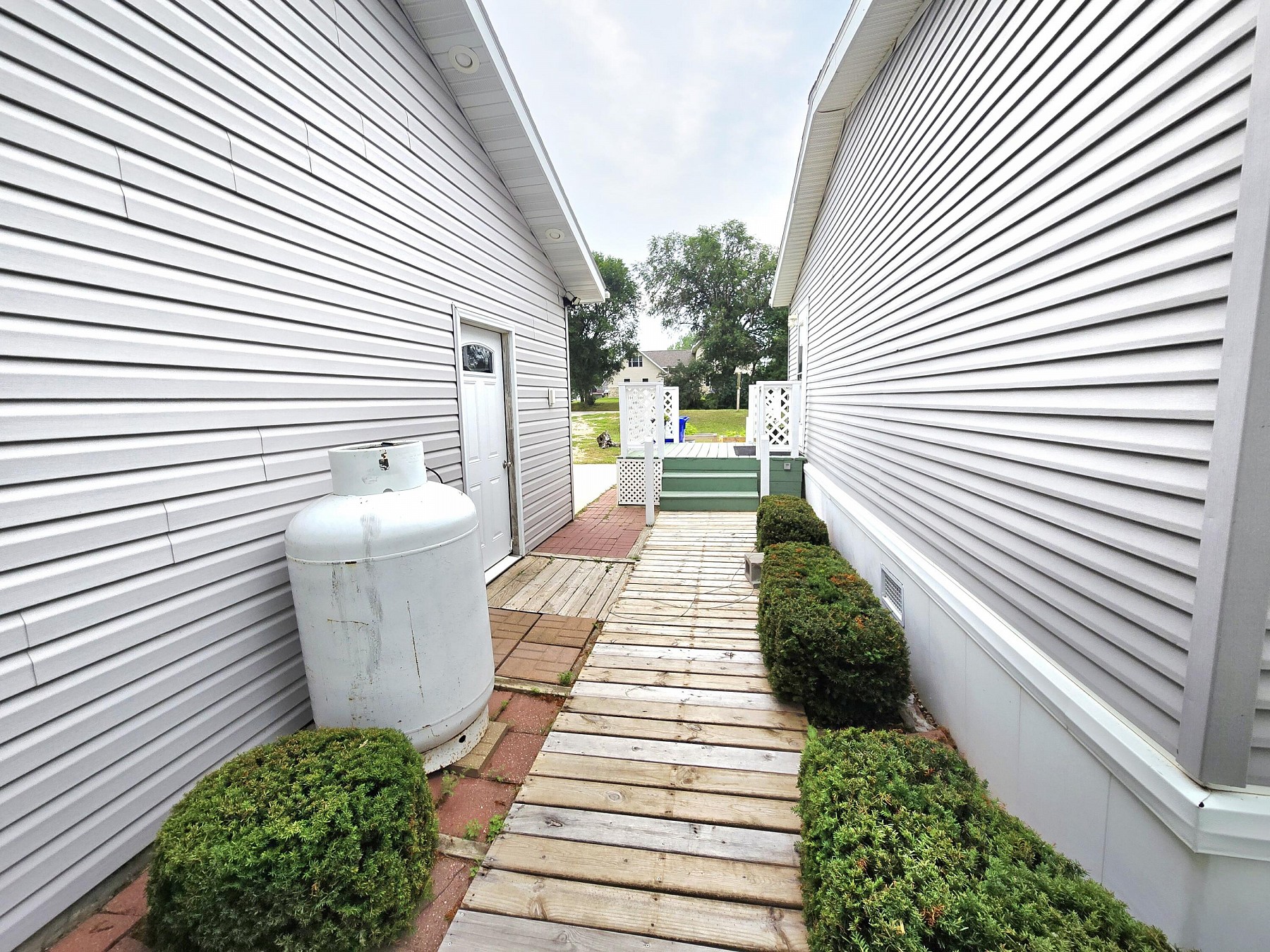 3130 220th Street, Brookings, SD 57006