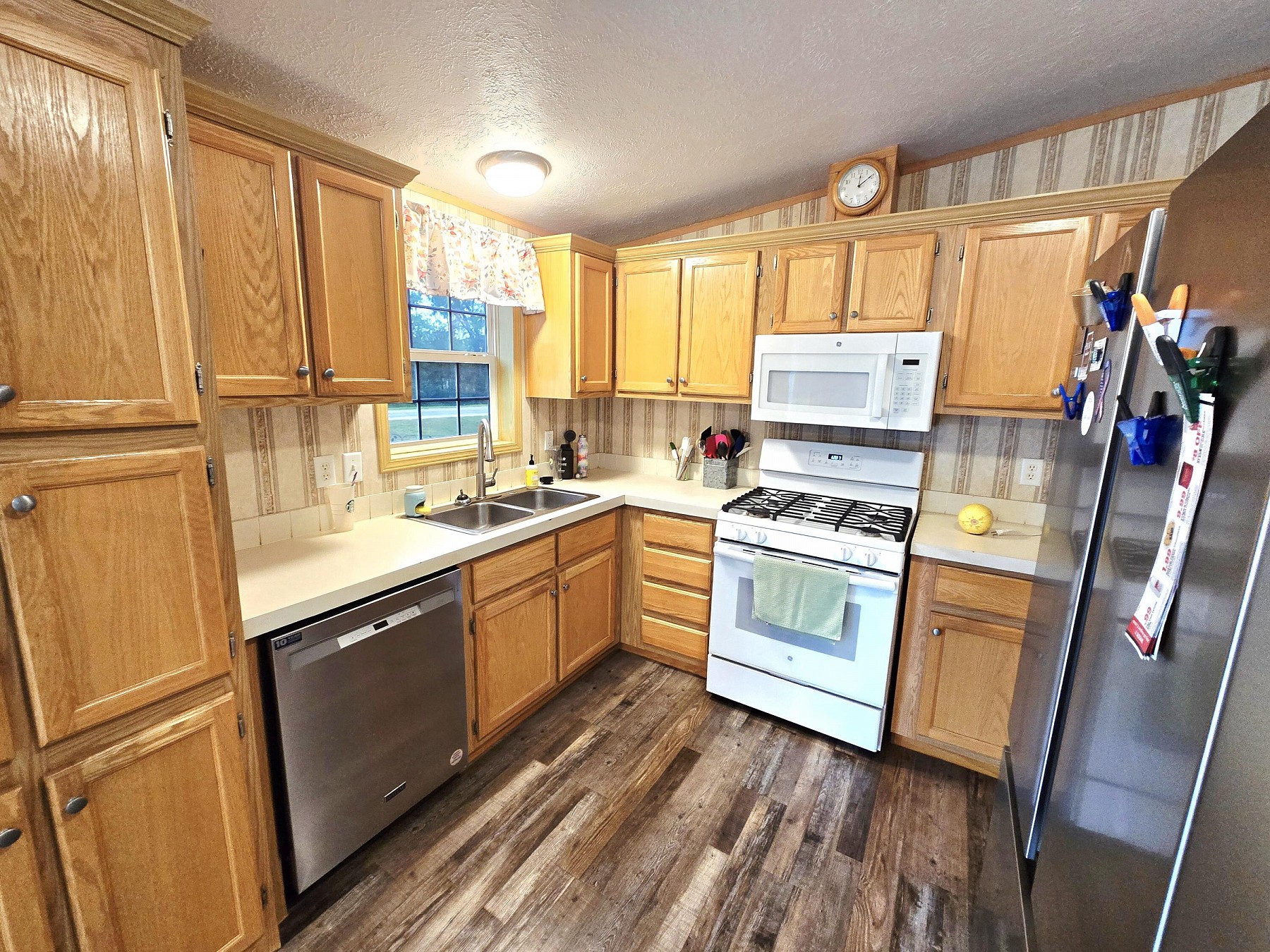 3130 220th Street, Brookings, SD 57006