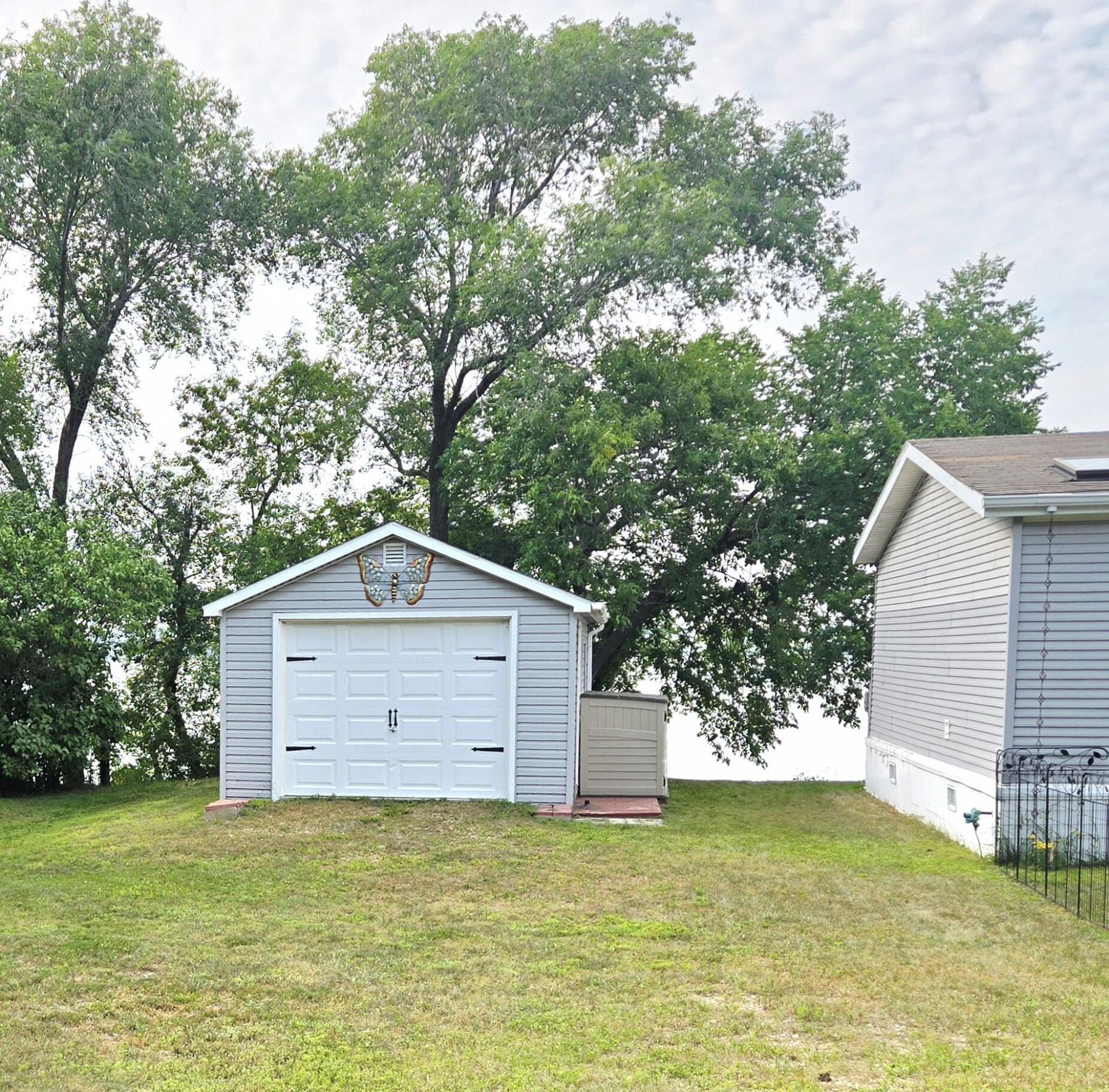 3130 220th Street, Brookings, SD 57006