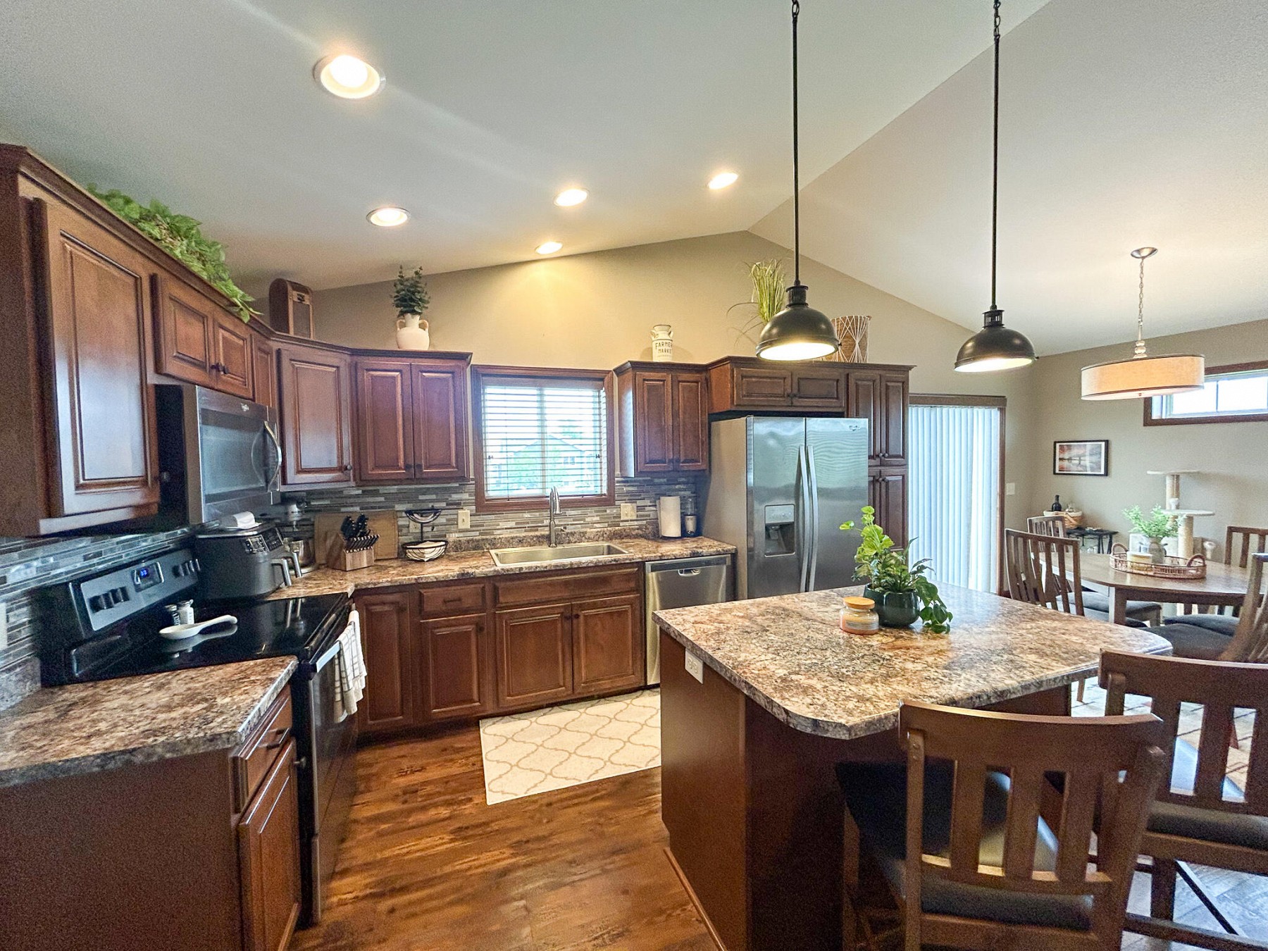 1322 Christine Circle, Brookings, SD 57006