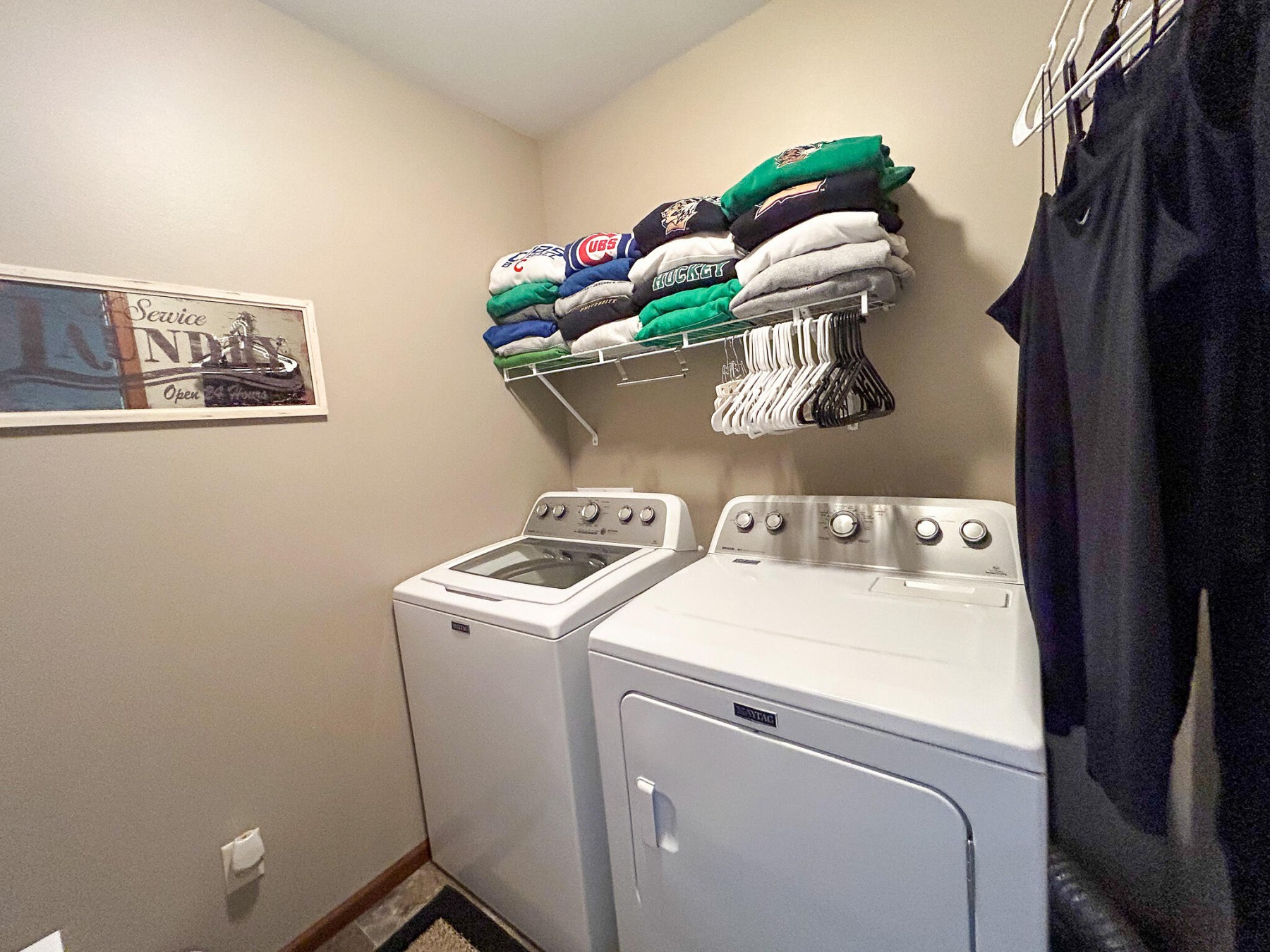 1322 Christine Circle, Brookings, SD 57006