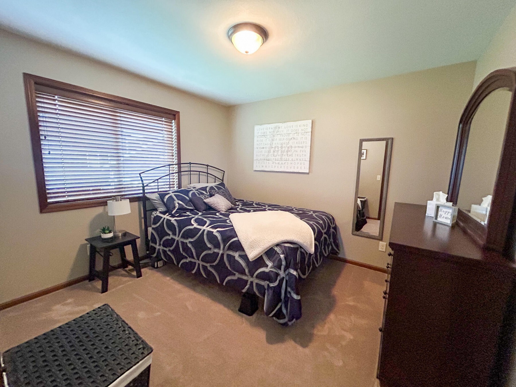 1322 Christine Circle, Brookings, SD 57006