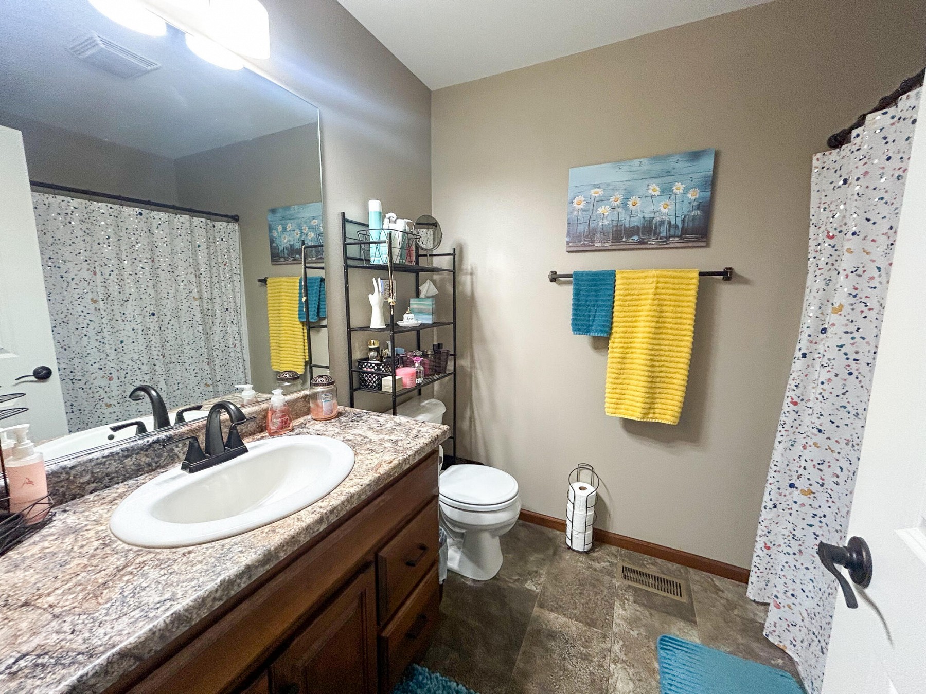 1322 Christine Circle, Brookings, SD 57006