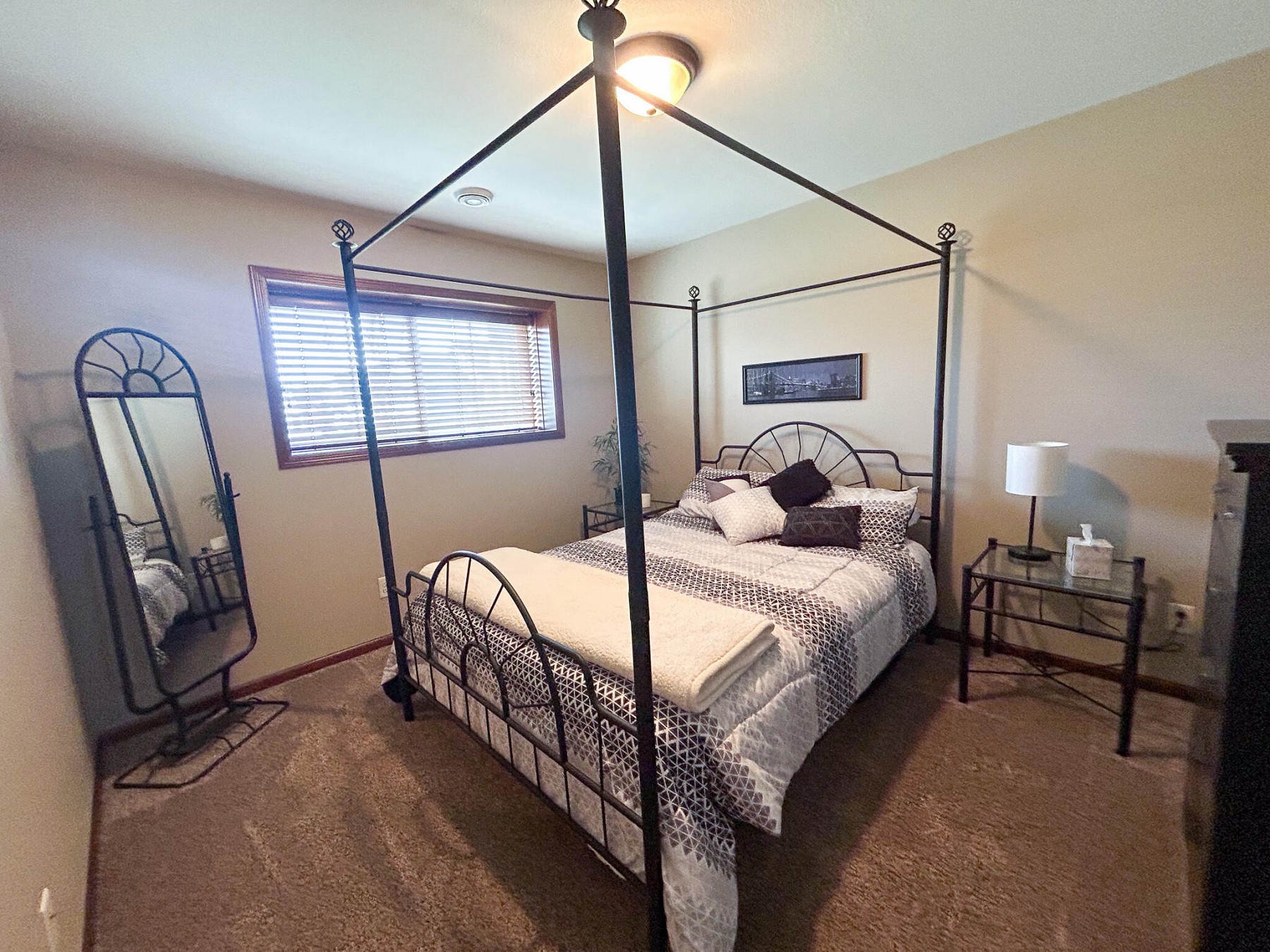 1322 Christine Circle, Brookings, SD 57006