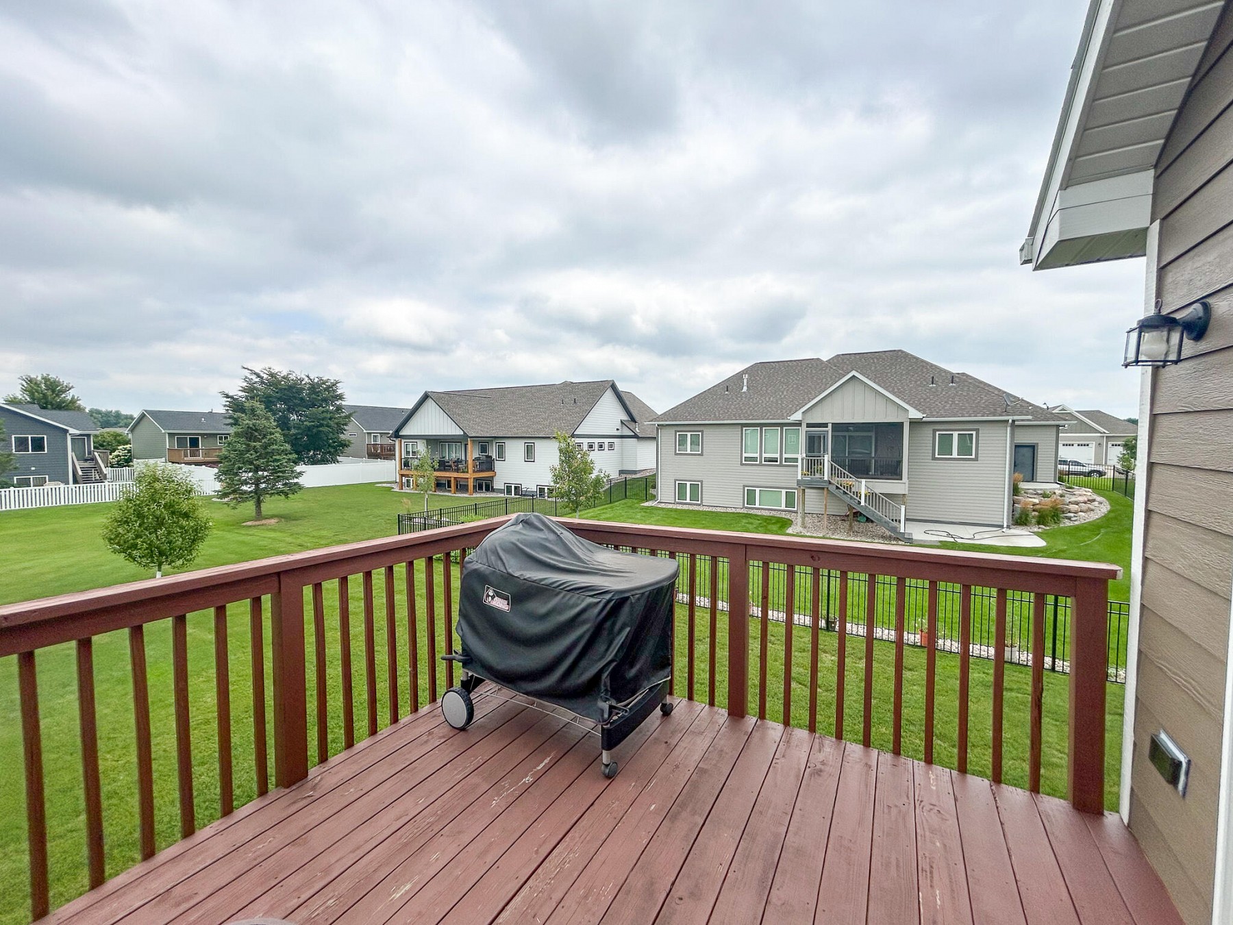 1322 Christine Circle, Brookings, SD 57006