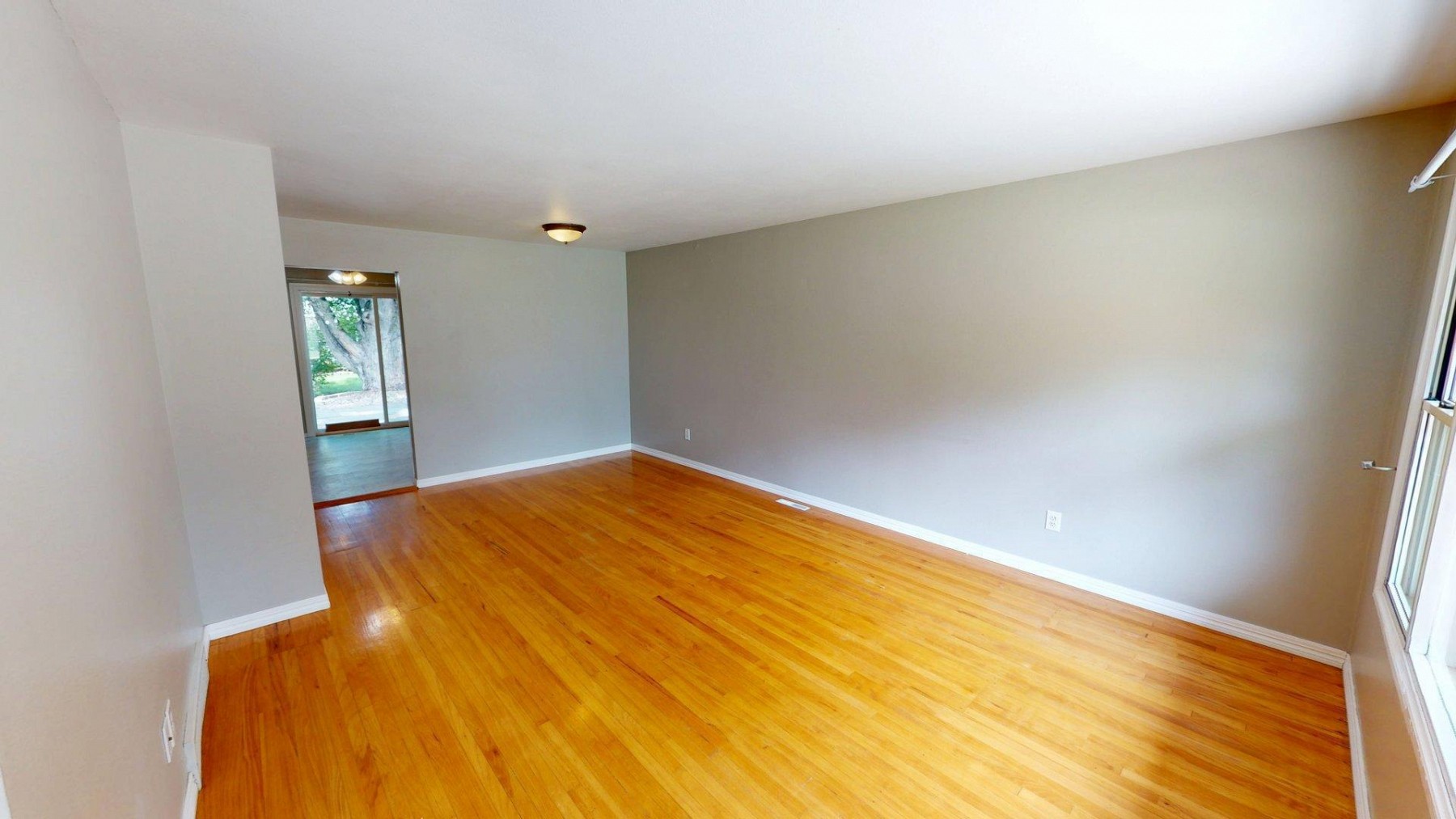 336 21st Avenue S, Brookings, SD 57006