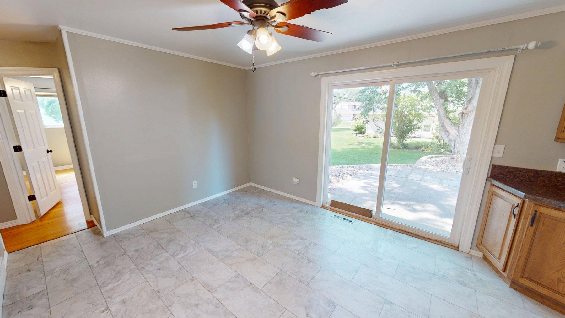 336 21st Avenue S, Brookings, SD 57006