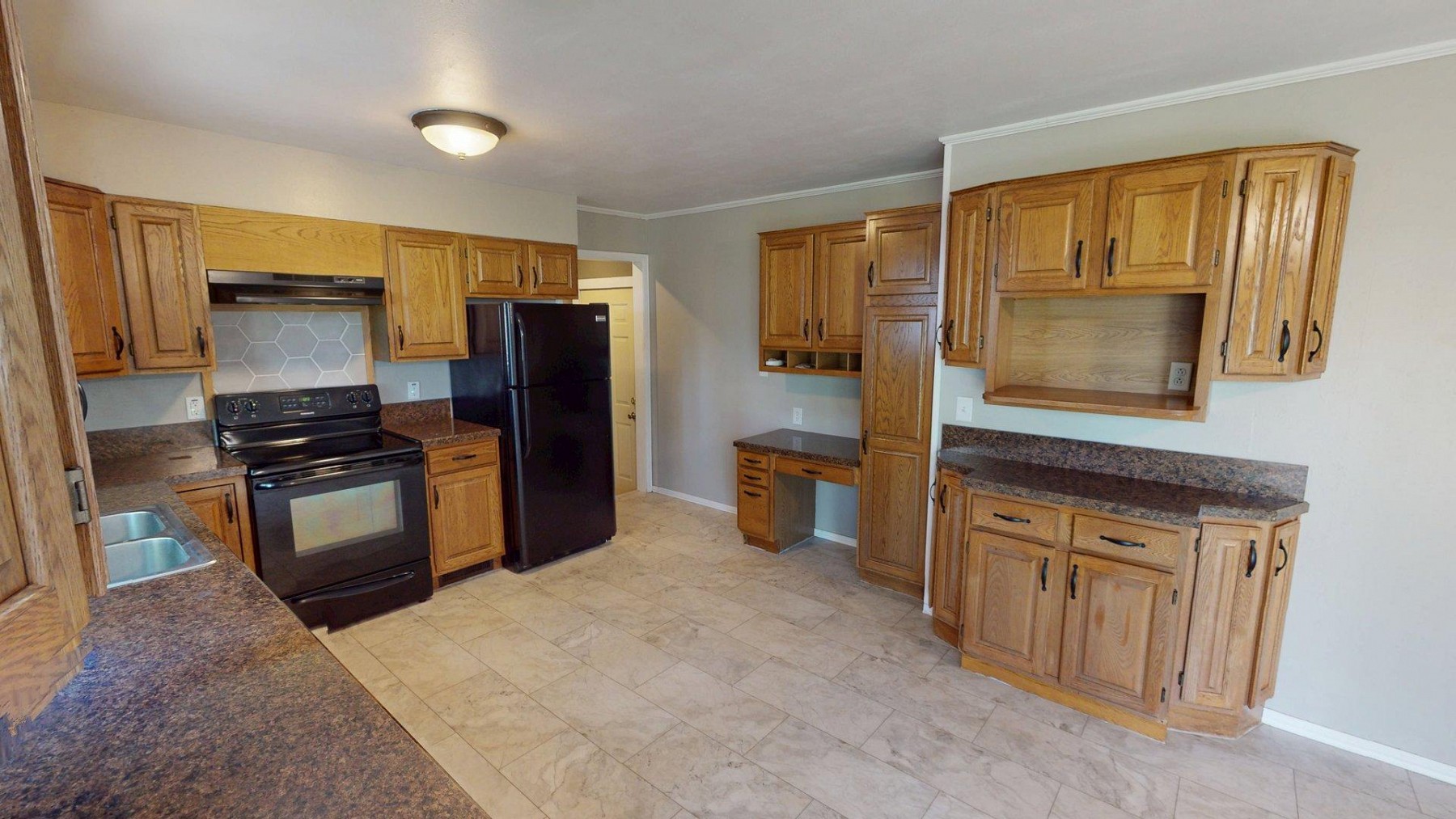 336 21st Avenue S, Brookings, SD 57006