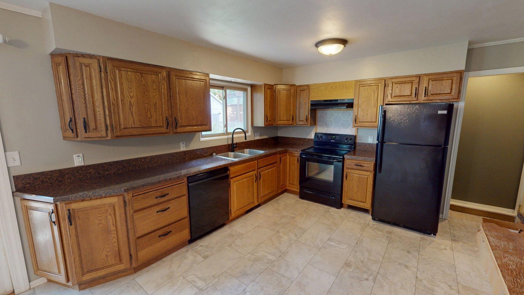 336 21st Avenue S, Brookings, SD 57006