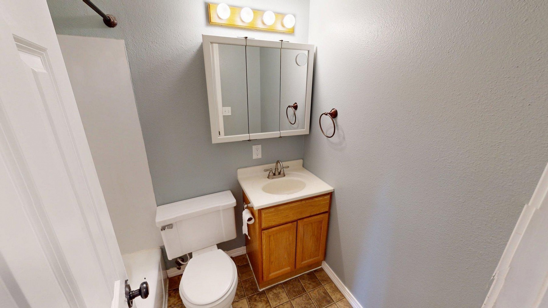 336 21st Avenue S, Brookings, SD 57006