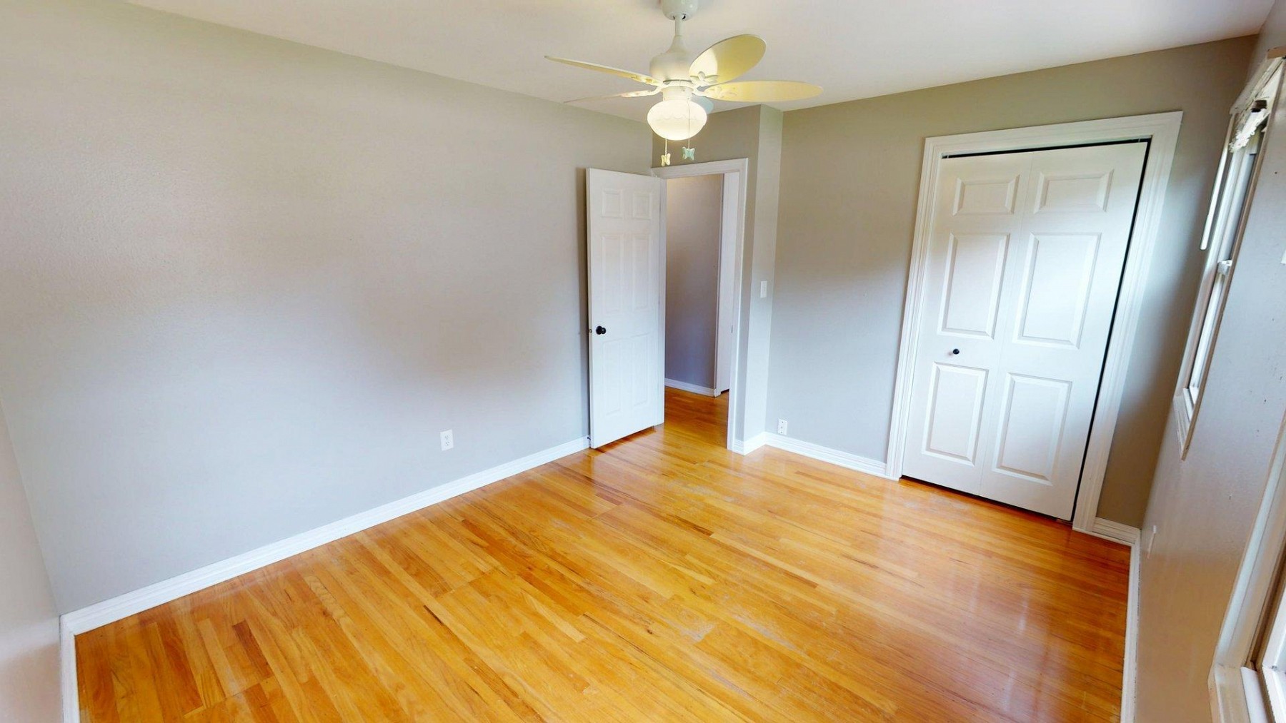 336 21st Avenue S, Brookings, SD 57006