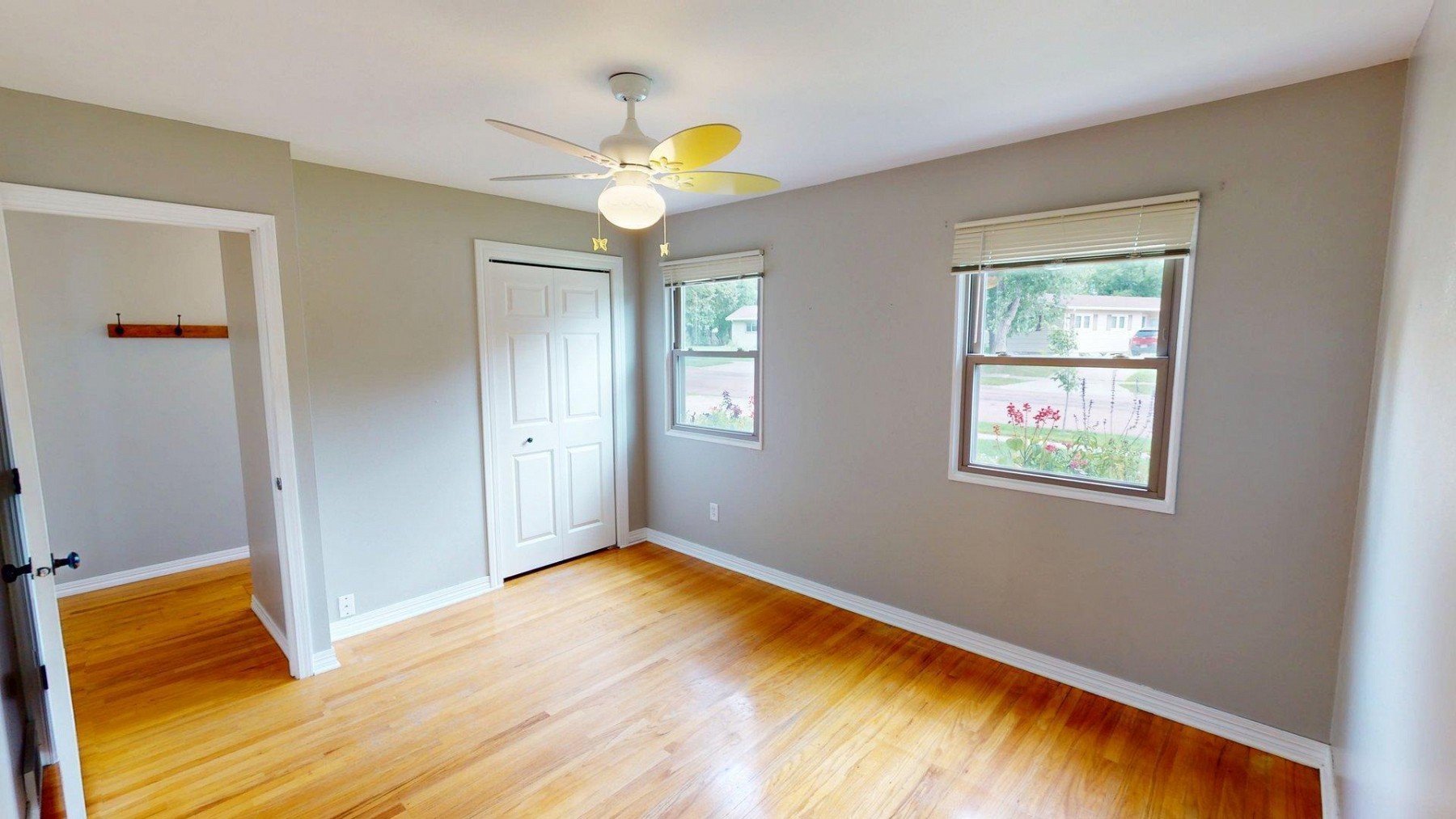 336 21st Avenue S, Brookings, SD 57006