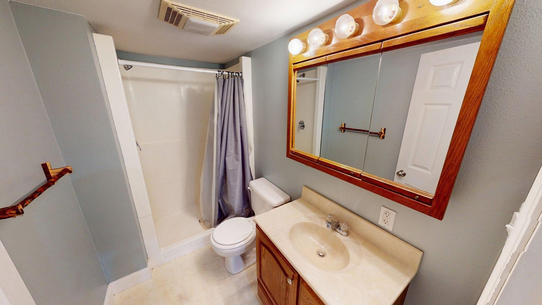 336 21st Avenue S, Brookings, SD 57006