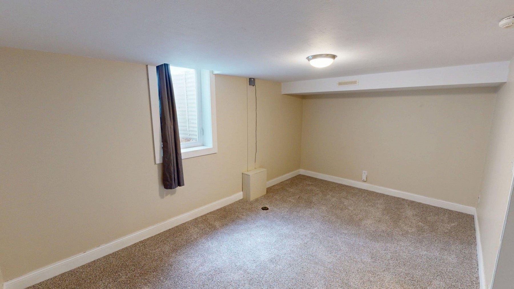 336 21st Avenue S, Brookings, SD 57006