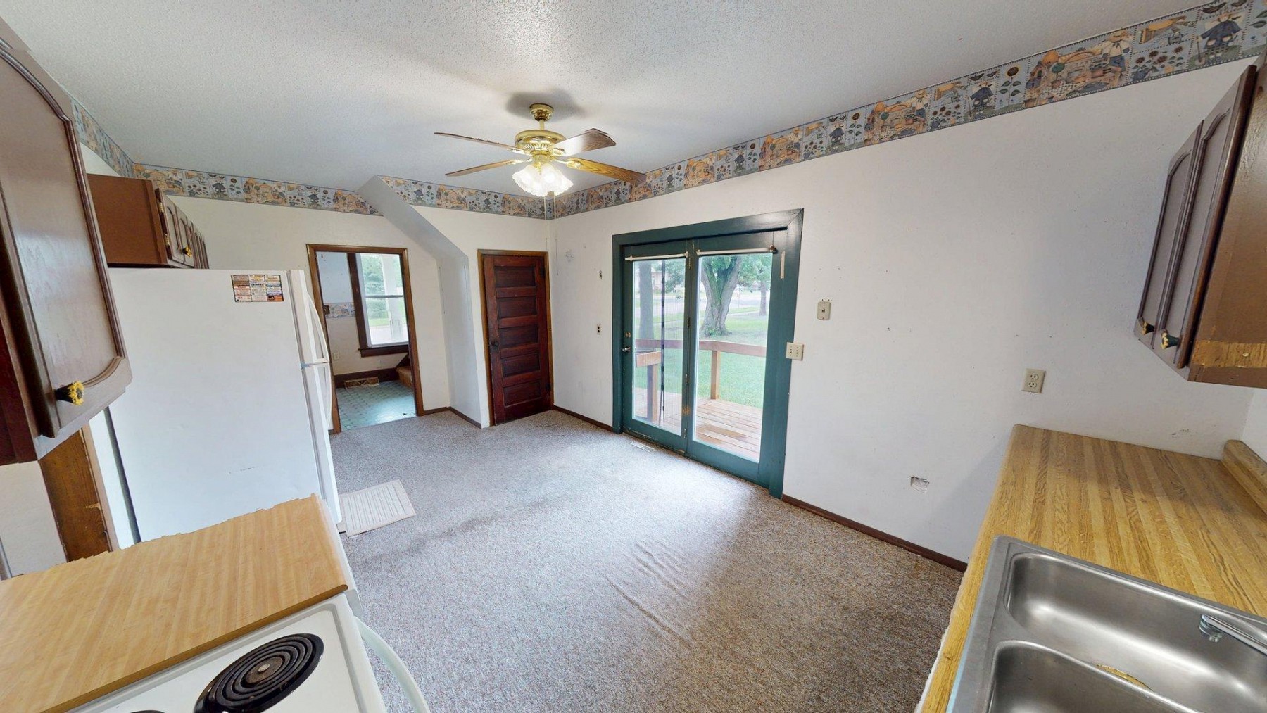 512 3rd Avenue, Outside Area, SD 57039