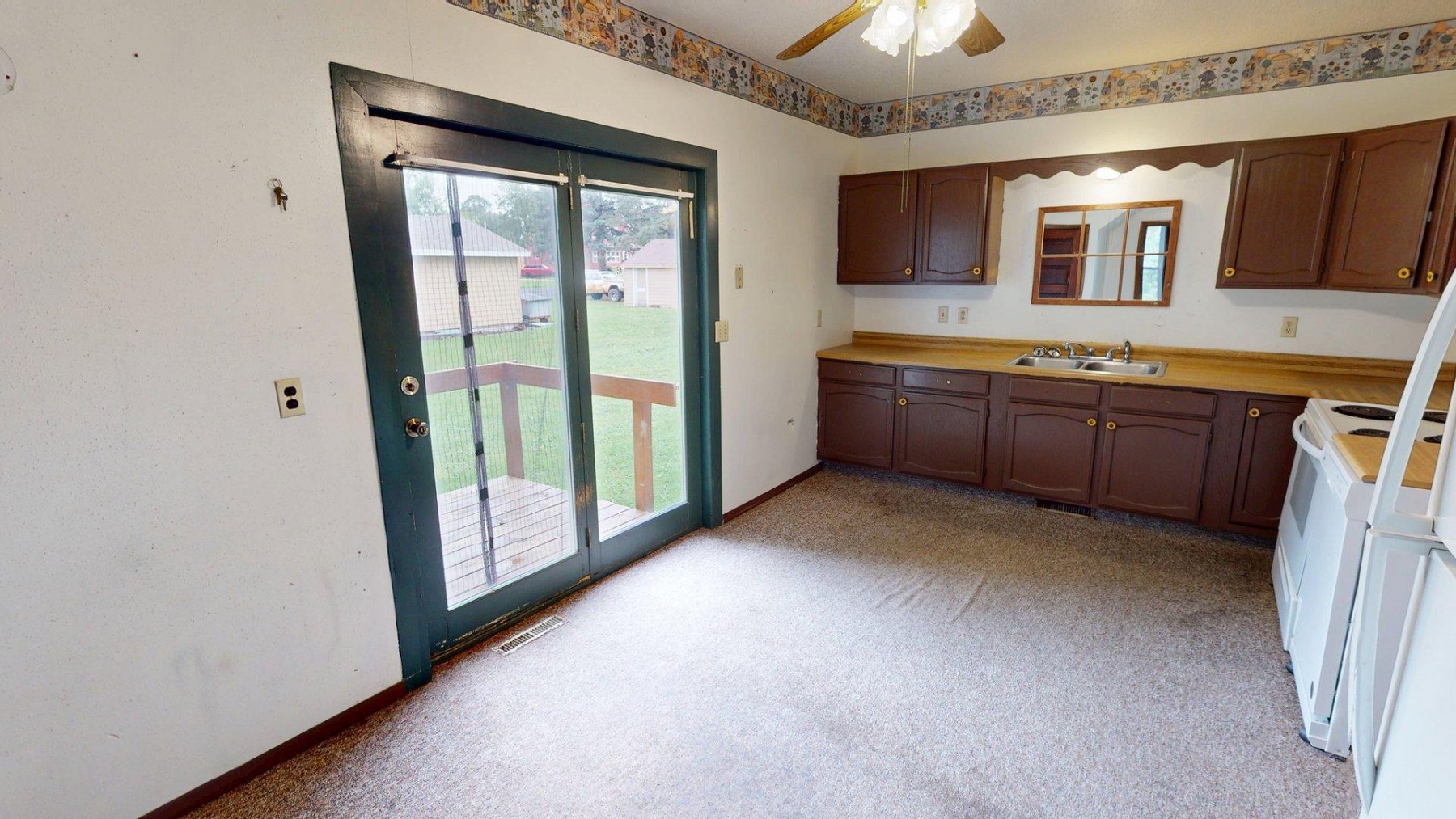 512 3rd Avenue, Outside Area, SD 57039