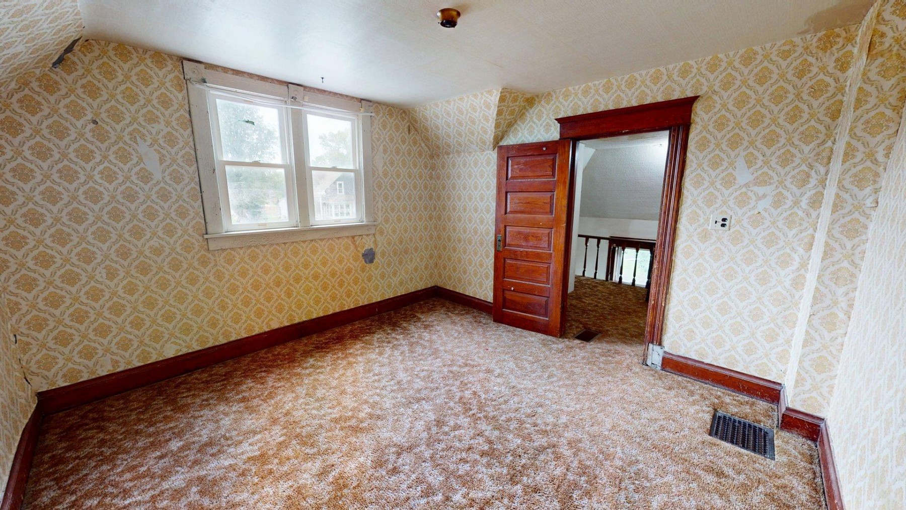 512 3rd Avenue, Outside Area, SD 57039