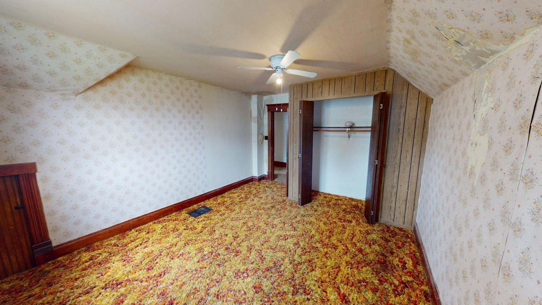 512 3rd Avenue, Outside Area, SD 57039