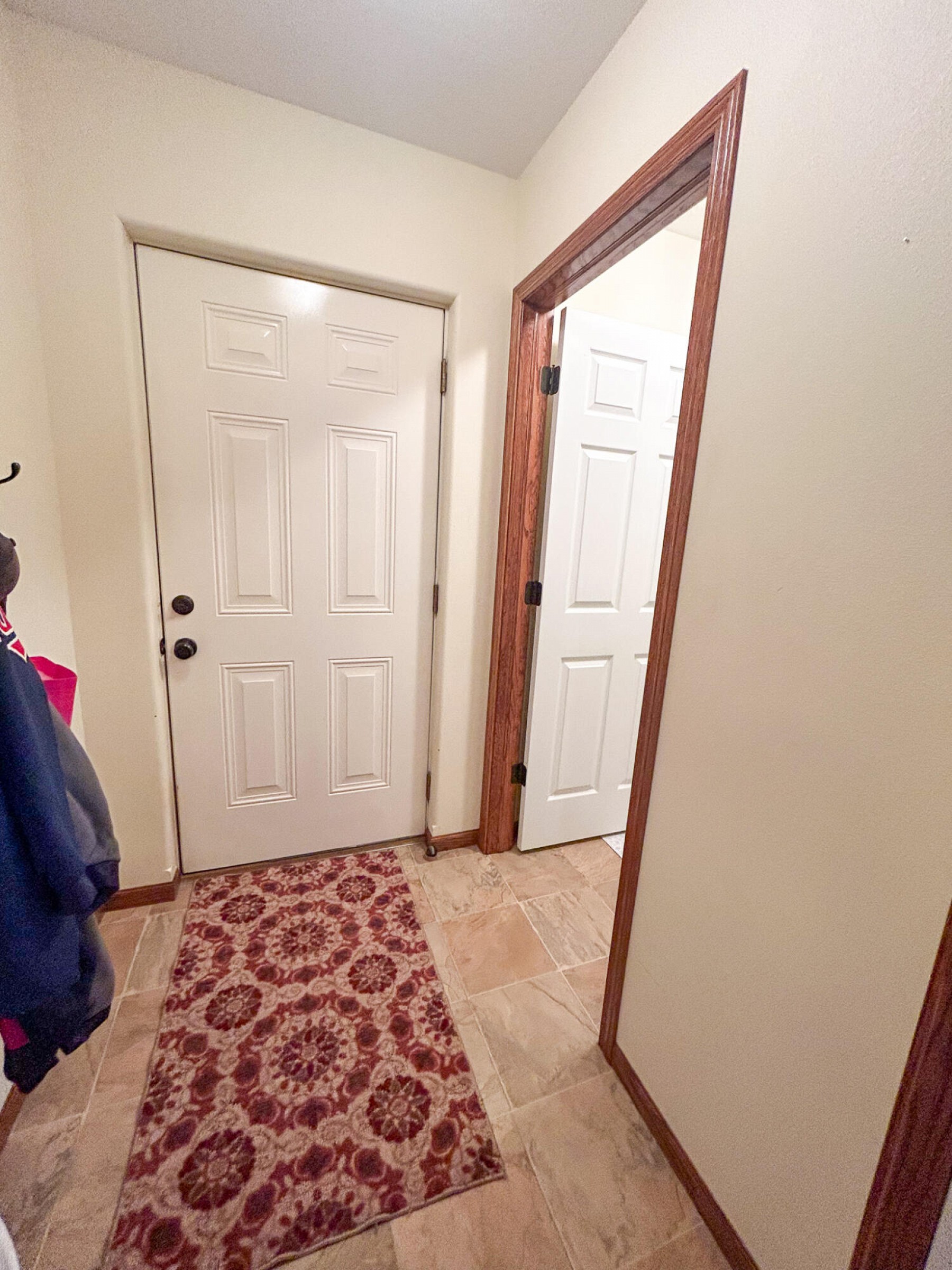 518 Cardinal Dr Circle, Brookings, SD 57006