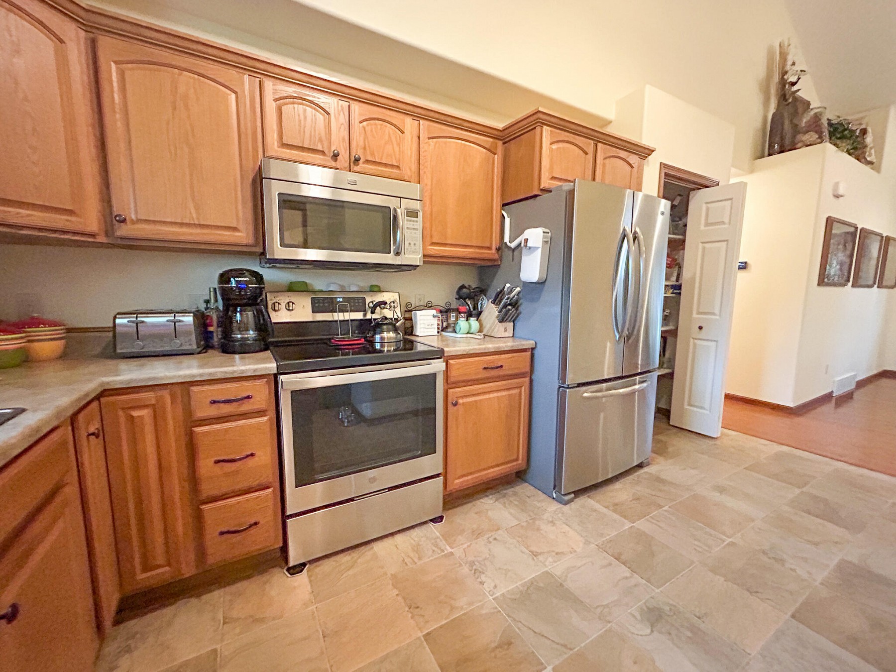 518 Cardinal Dr Circle, Brookings, SD 57006