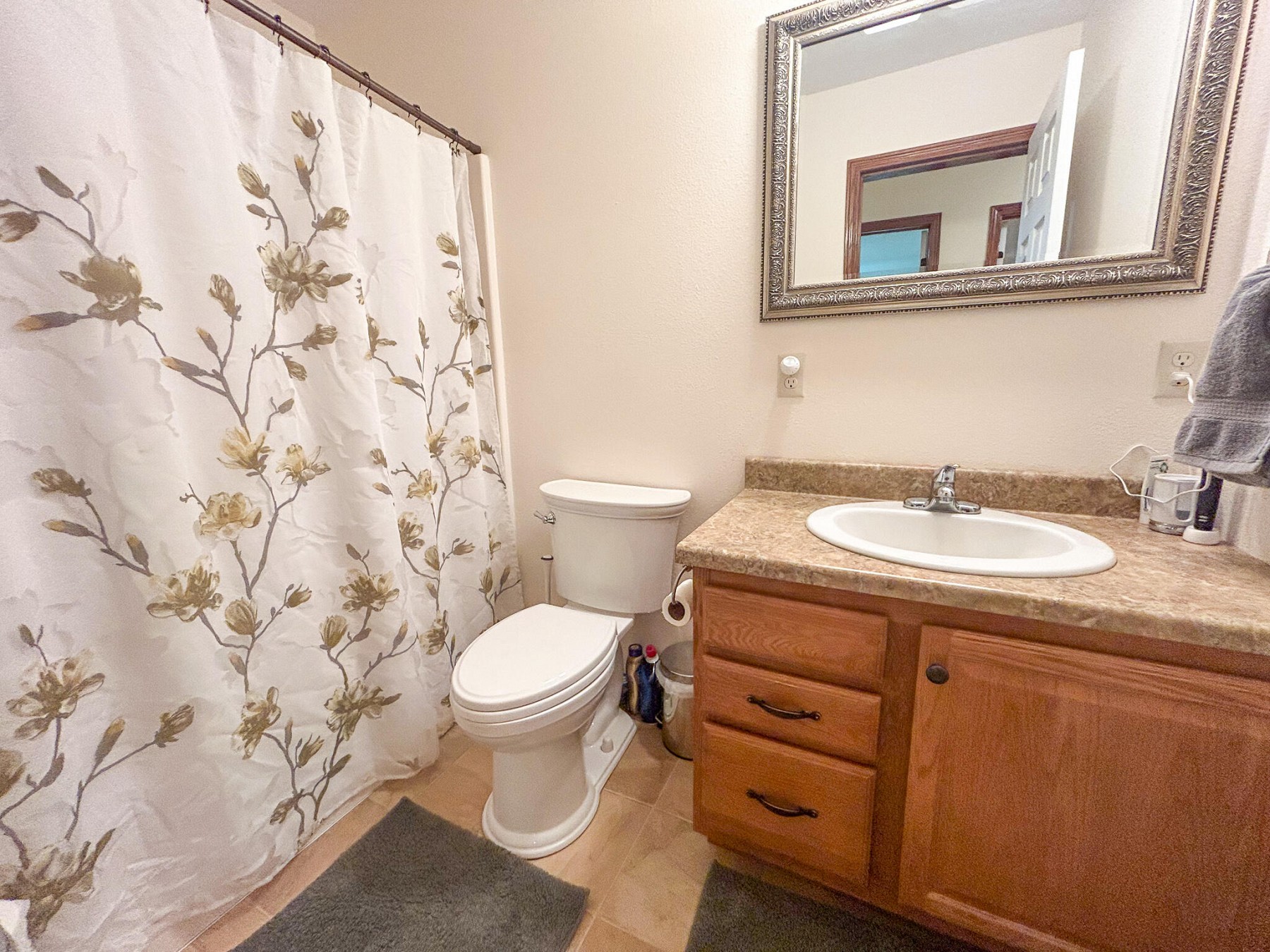 518 Cardinal Dr Circle, Brookings, SD 57006