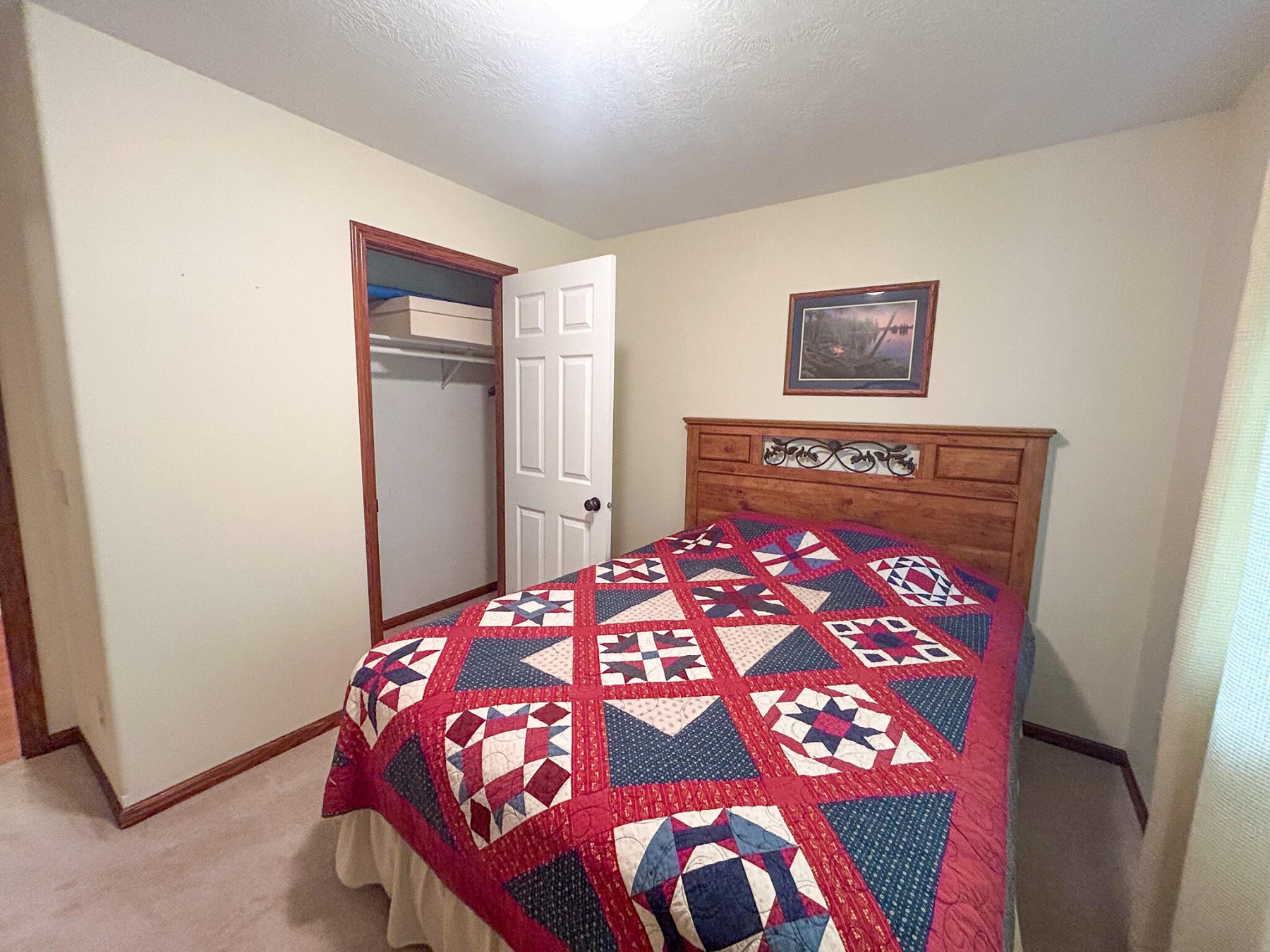 518 Cardinal Dr Circle, Brookings, SD 57006