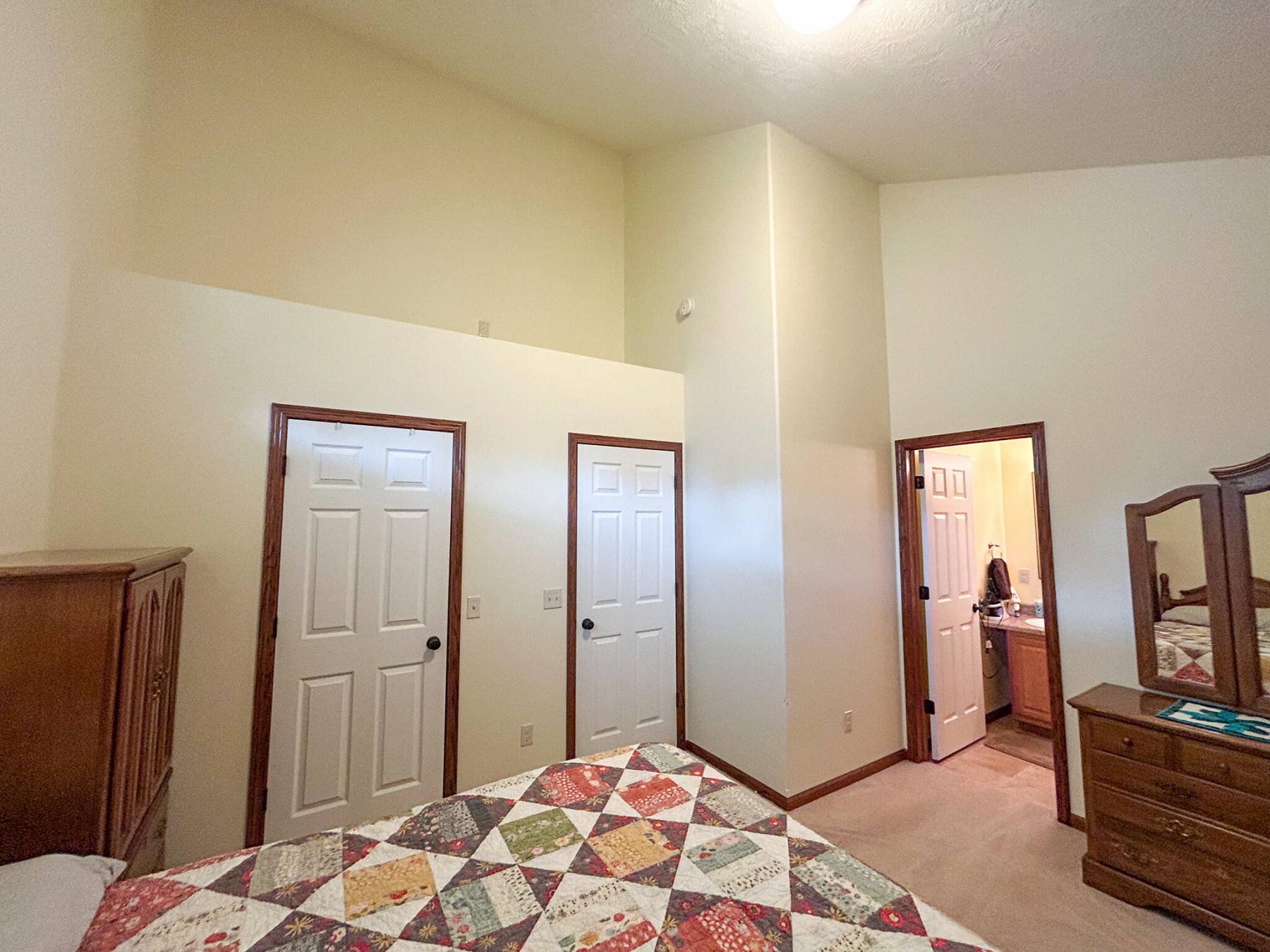 518 Cardinal Dr Circle, Brookings, SD 57006