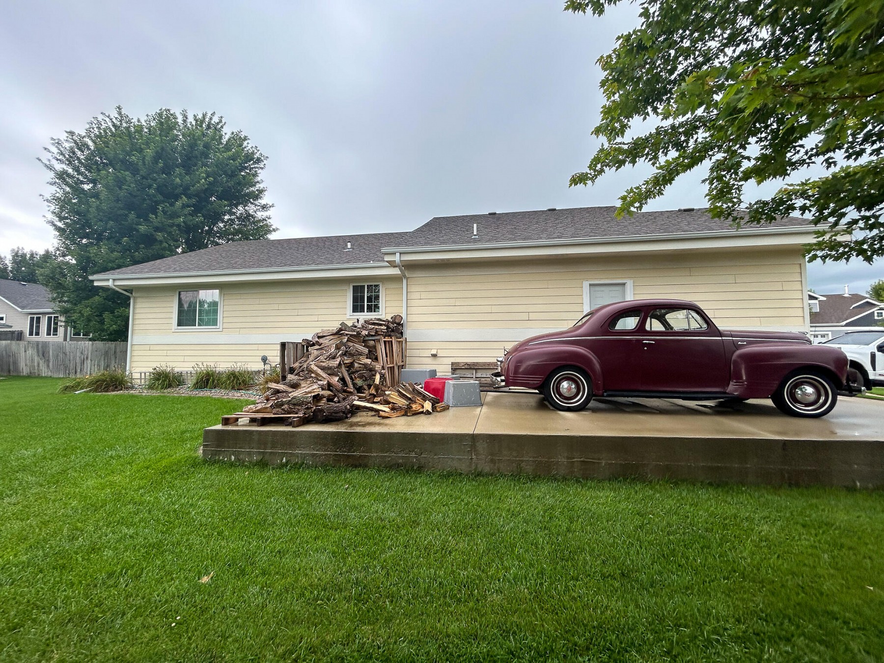 518 Cardinal Dr Circle, Brookings, SD 57006