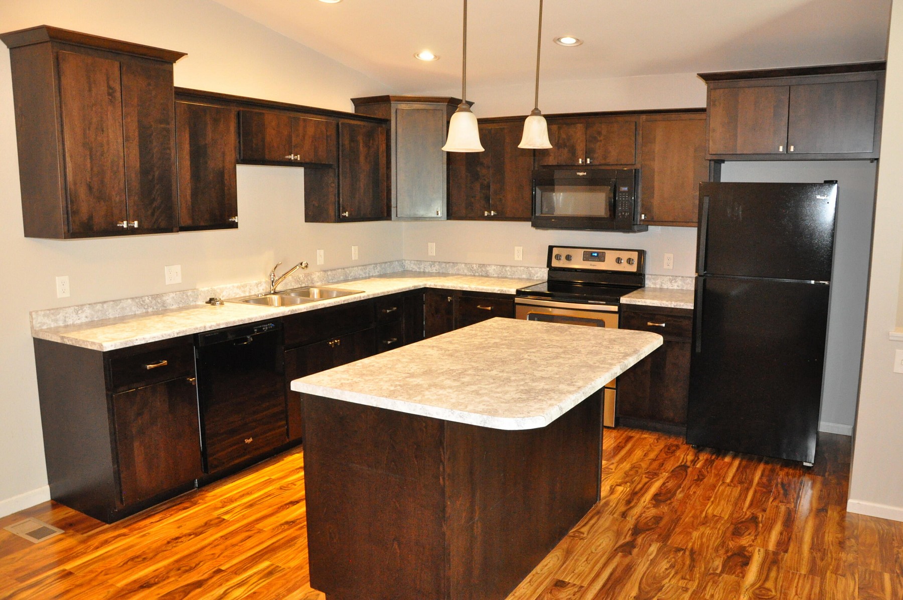 205 Dogwood Avenue, Aurora, SD 57002