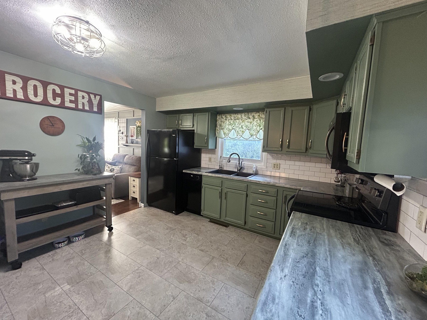 1802 Morningside Drive, Brookings, SD 57006