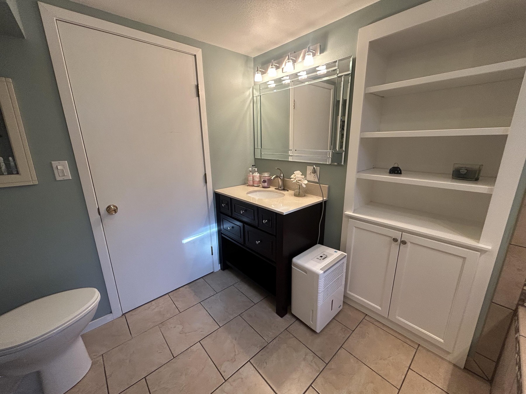 1802 Morningside Drive, Brookings, SD 57006