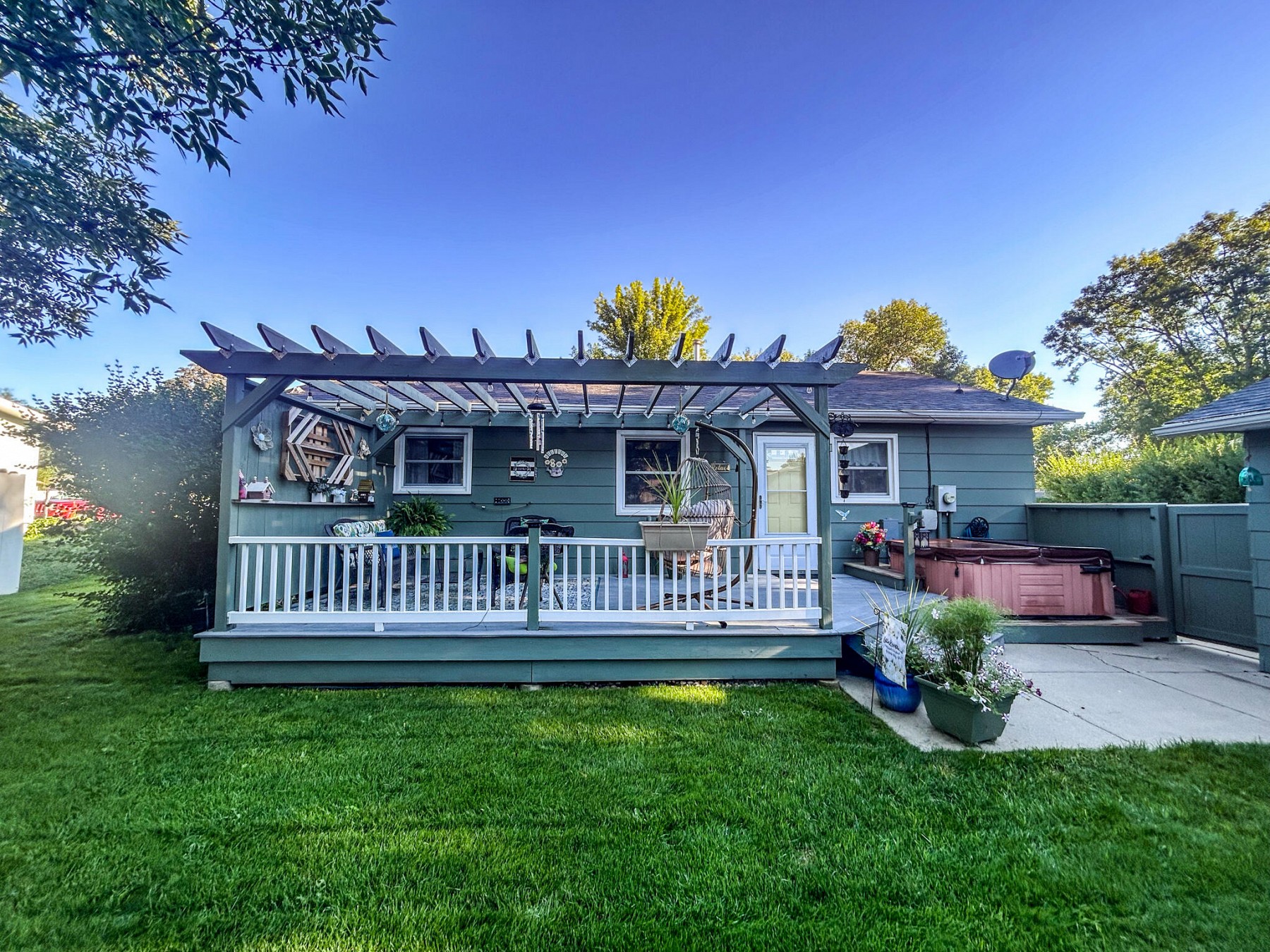 1802 Morningside Drive, Brookings, SD 57006