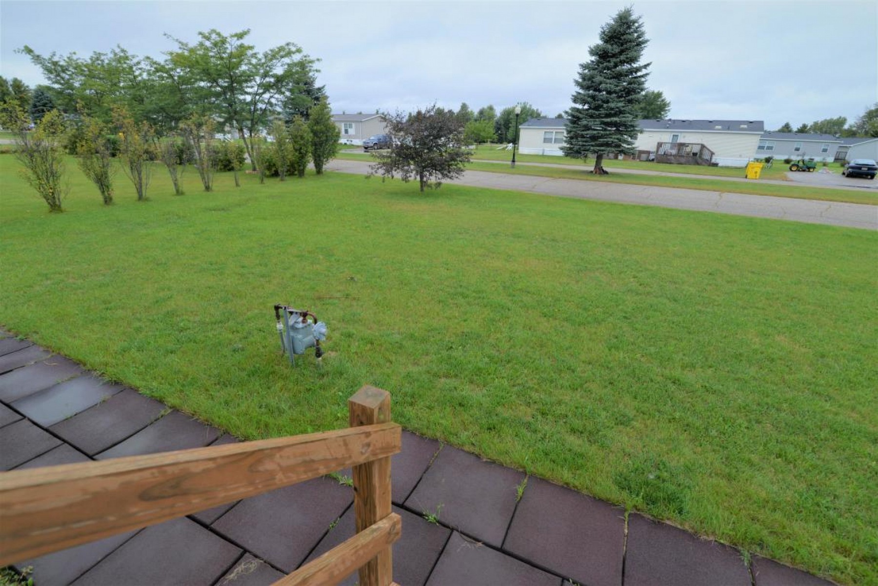 904 Tumbleweed Road, Brookings, SD 57006