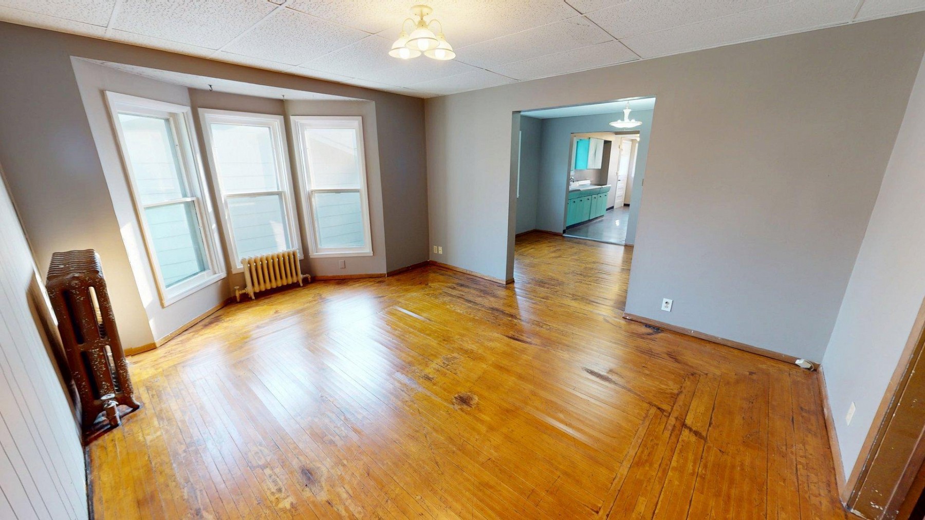 711 6th Avenue, Brookings, SD 57006