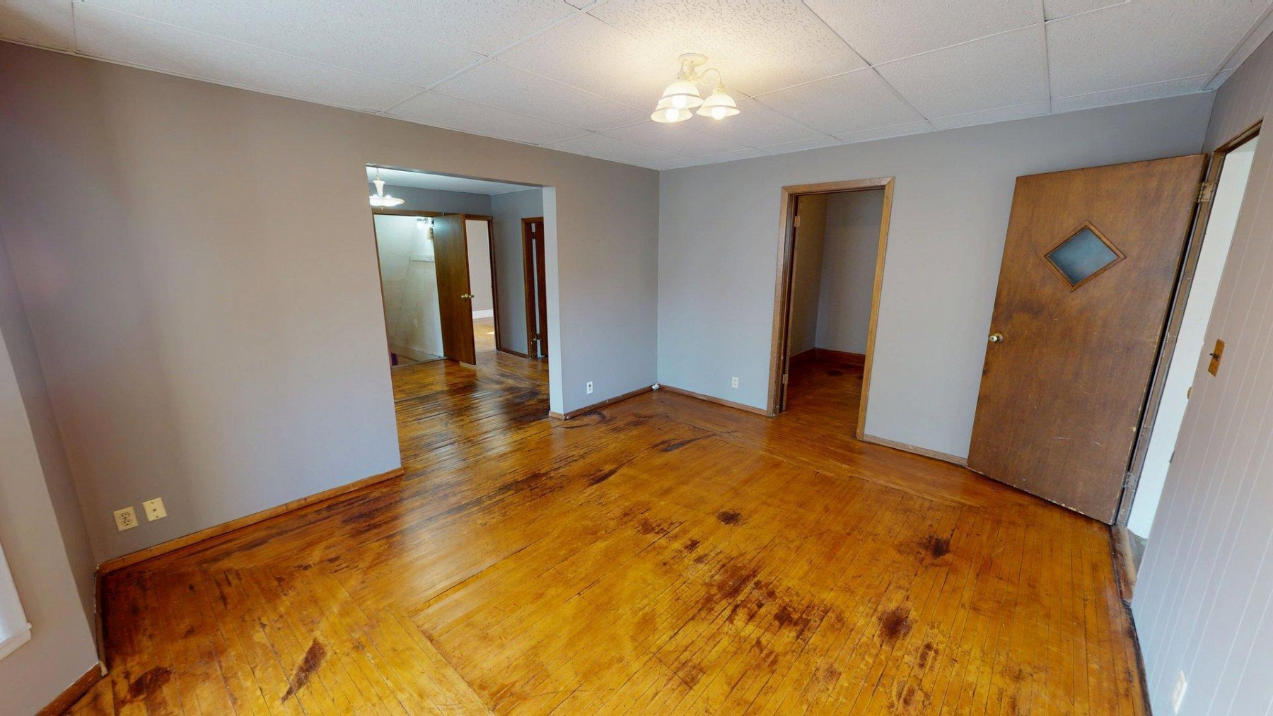 711 6th Avenue, Brookings, SD 57006