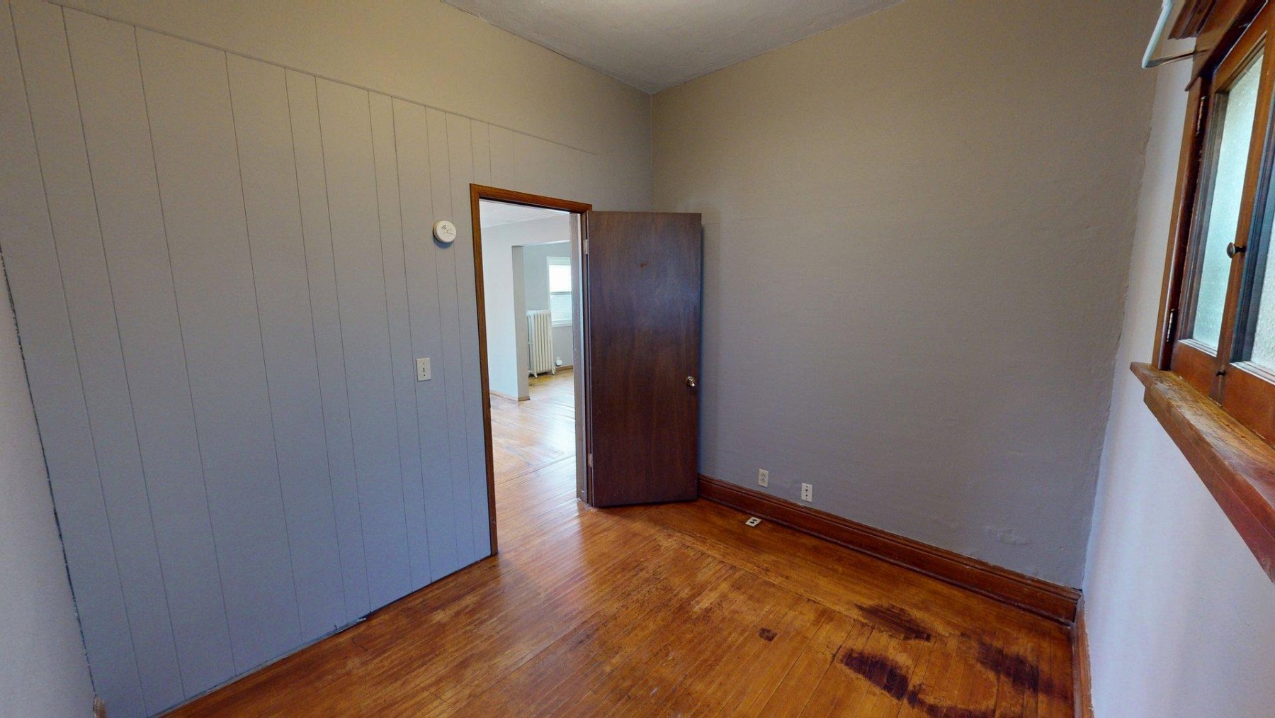 711 6th Avenue, Brookings, SD 57006