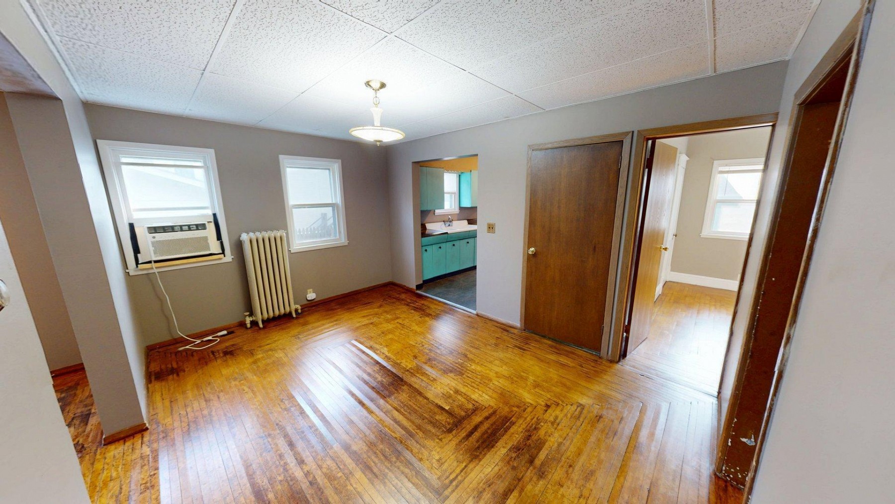 711 6th Avenue, Brookings, SD 57006