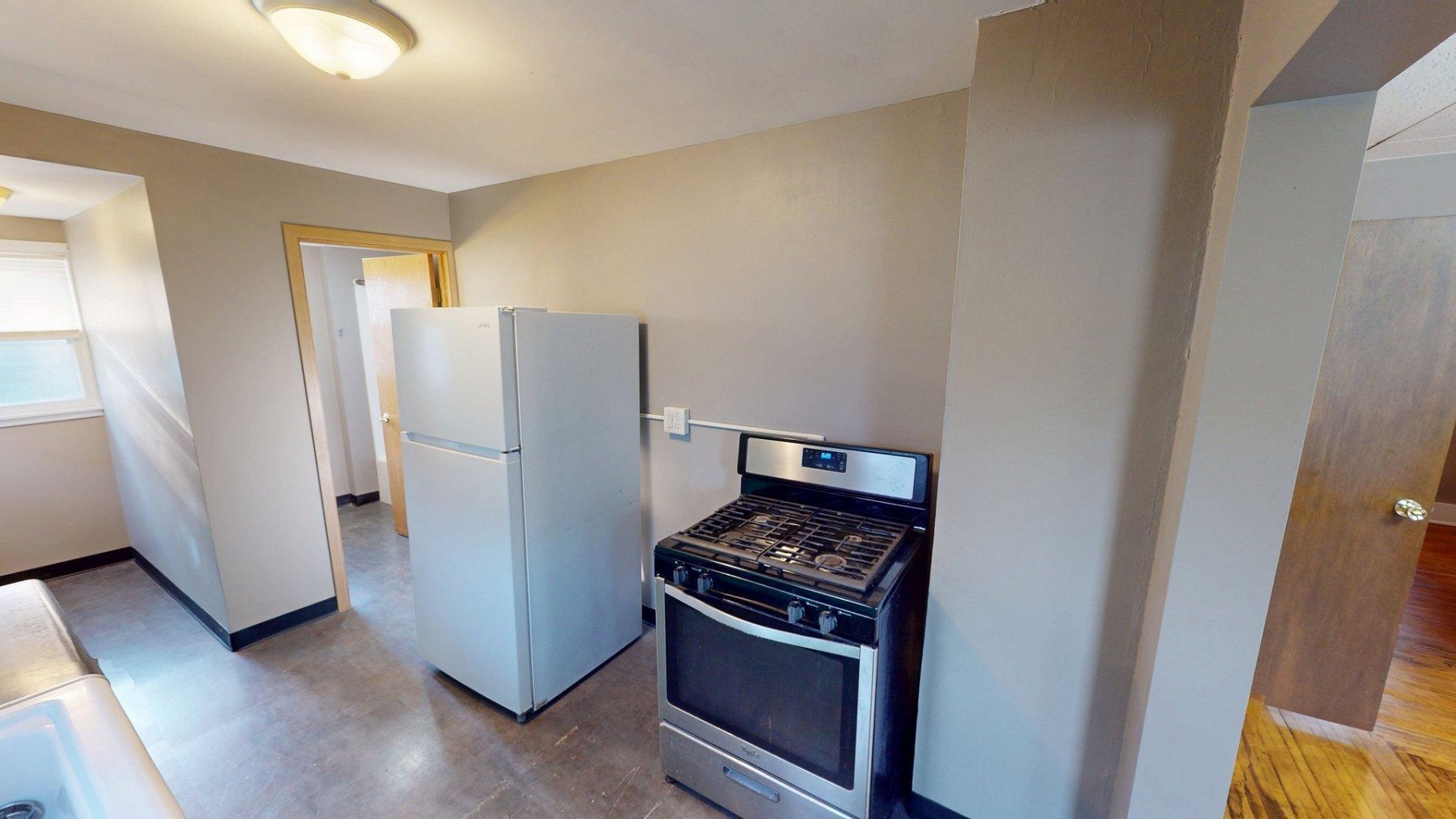 711 6th Avenue, Brookings, SD 57006