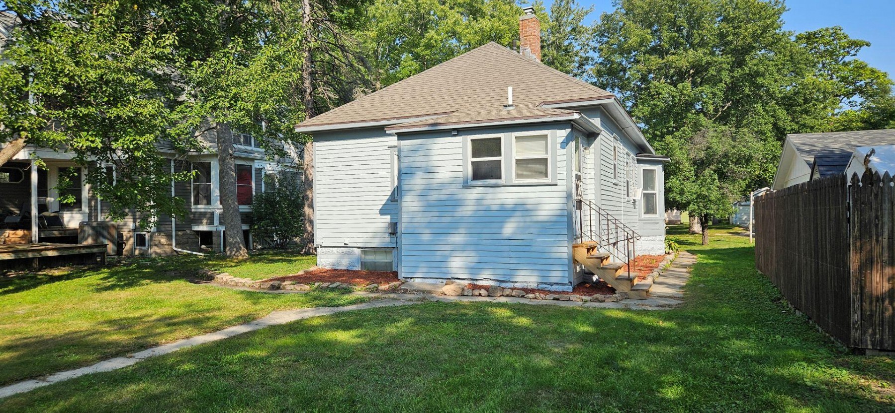 711 6th Avenue, Brookings, SD 57006