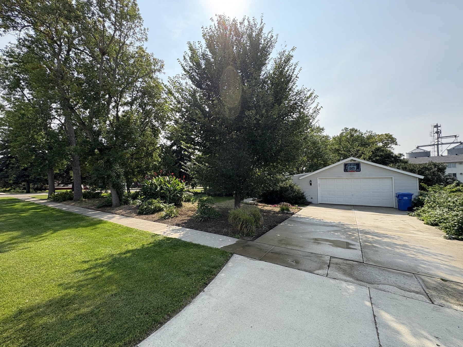 103 Elm Street, Aurora, SD 57002